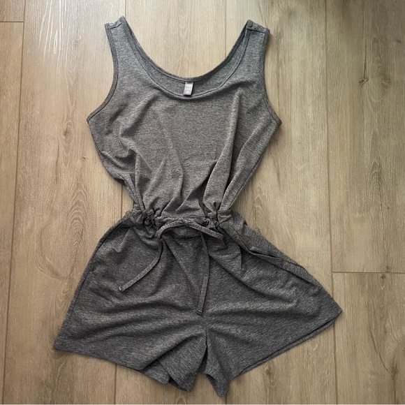 Joe Fresh Active Grey Romper, Medium - Picture 3 of 7